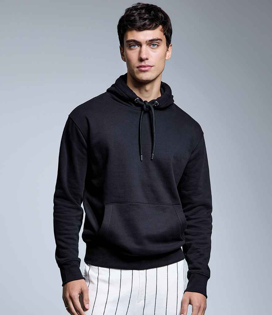 AM01 Black Model