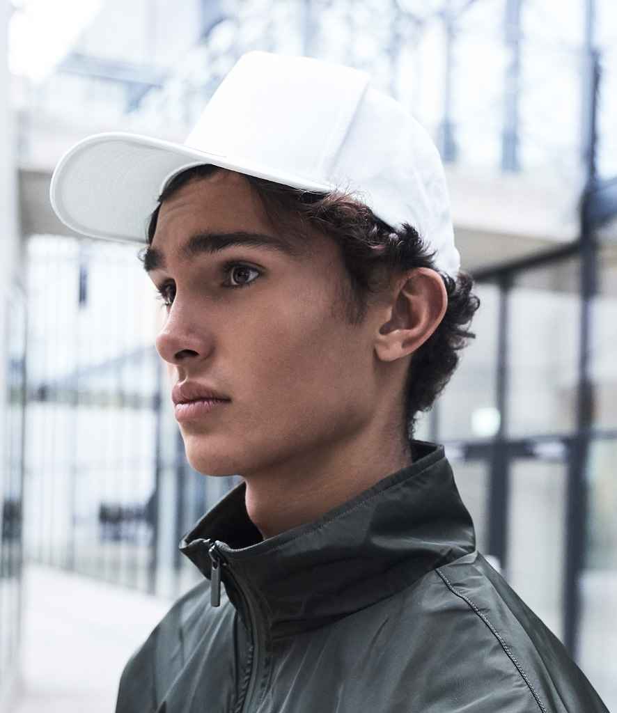 F7707 White Model