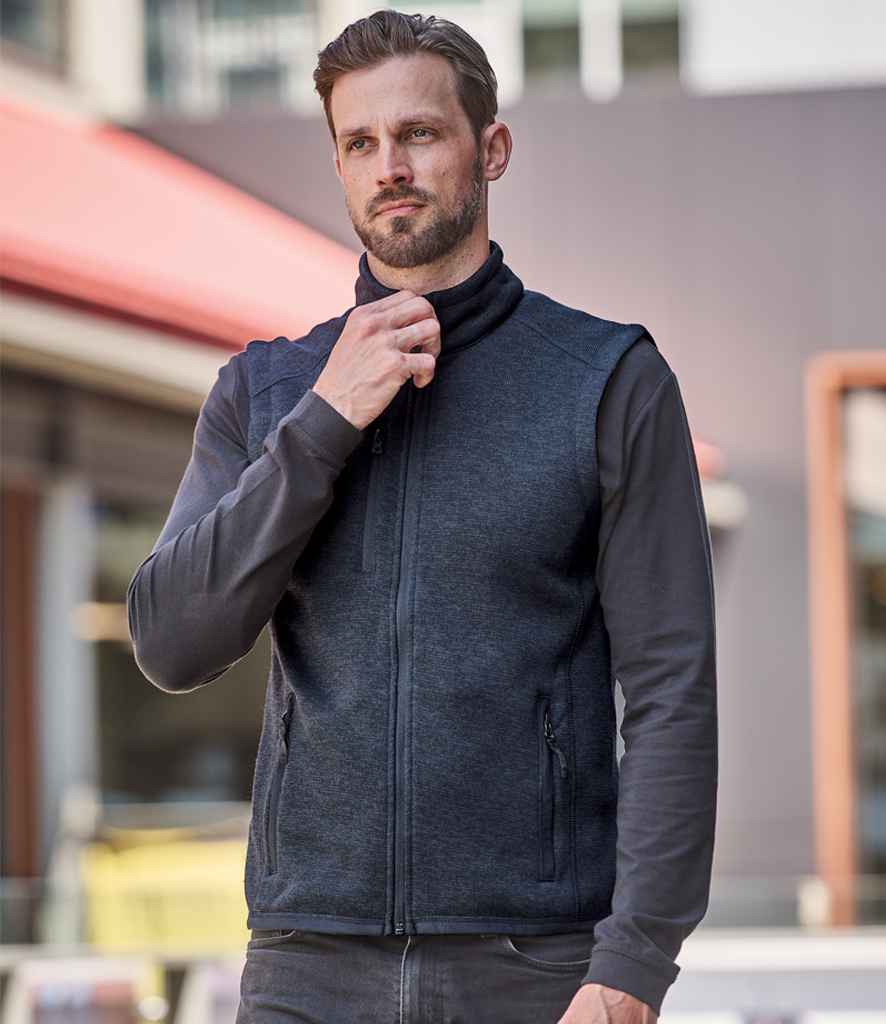 FHV1 Navy Heather Model