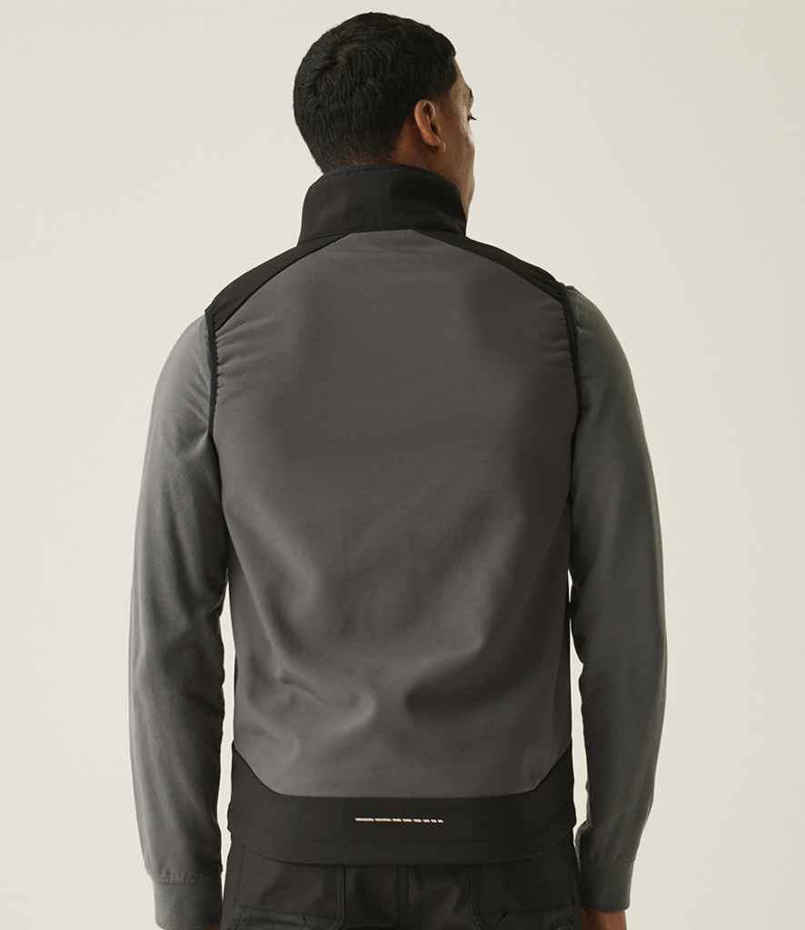 RG681 Slate Grey/Black Model
